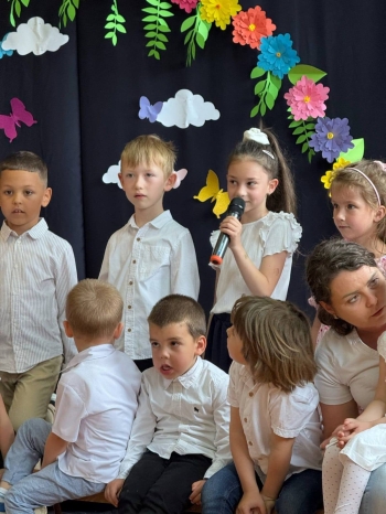 489960079_122196563990283022_9094922176623279831_n