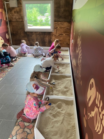 503535539_122196569666283022_8357373351808182324_n