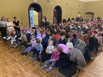 573594389_122219975450283022_3171624799741538451_n