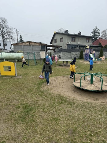 ffb060a9-b2eb-4e51-a812-3f143637af01