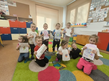 152b3e06-6718-4ddb-b948-51f83c1d80ce