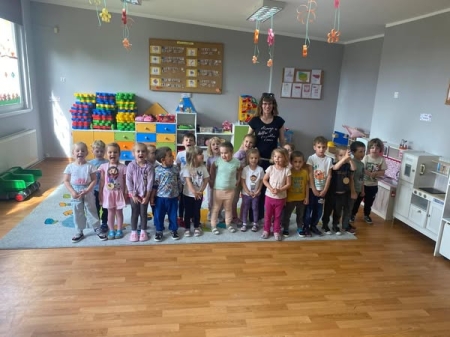 „Poczytaj mi mamo,poczytaj mi tato”