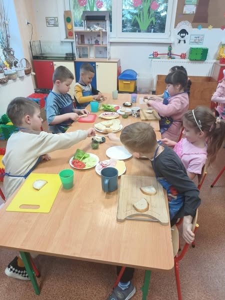 WIOSNA ''ZDROWE KANAPKI''